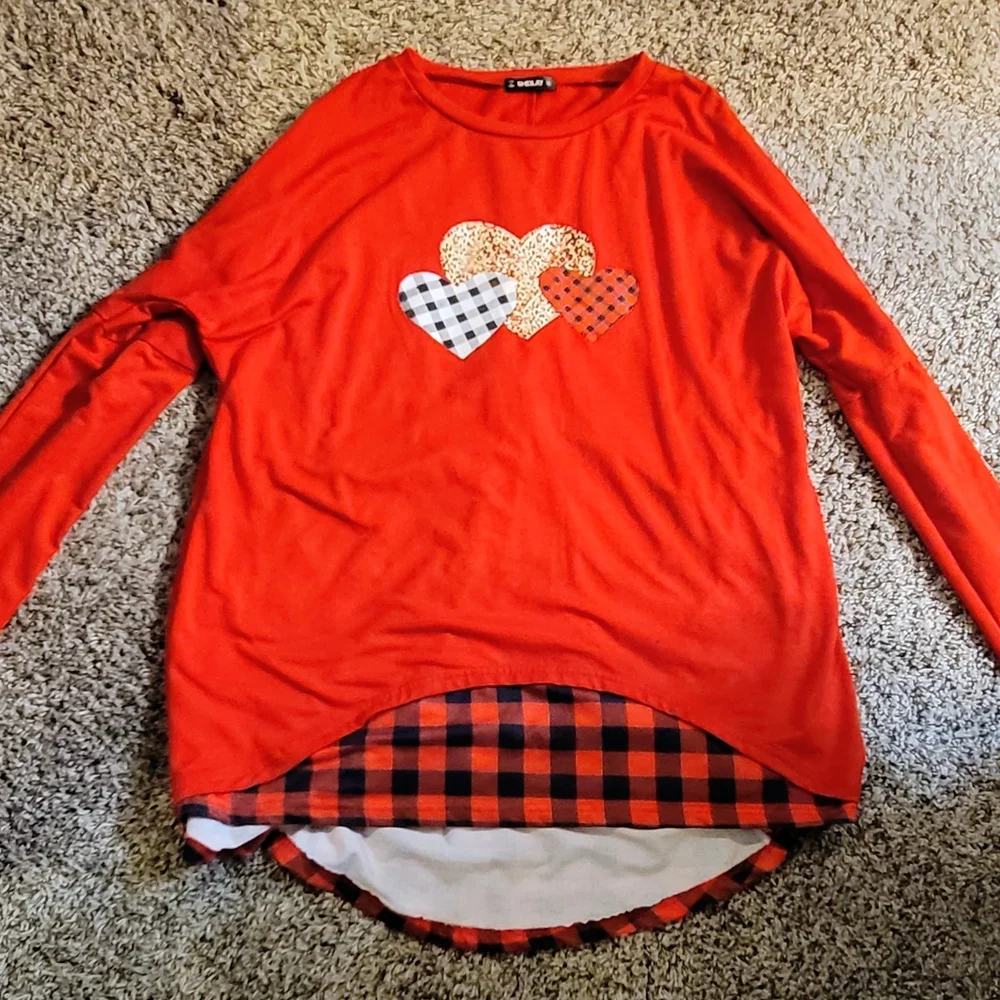 Source Unknown Red Heart Pattern Blouse - Picture 2 of 3